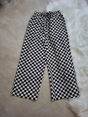Women's Size 10 Checkered Trousers • £5