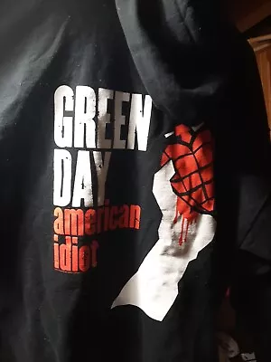 Green Day Zip Up Hoodie Medium American Idiot Black Sweatshirt Punk Rock Band • $22.03