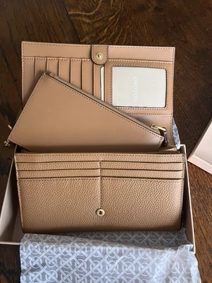 $68 • Buy BNWT Oroton Dylan Clutch And Wallet $229.00