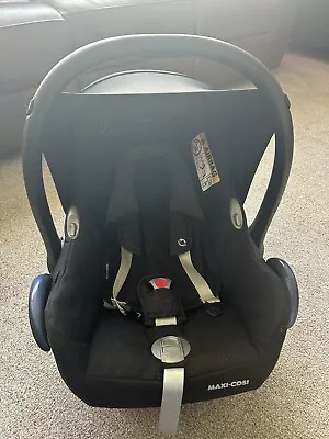 Maxi Cosi Pebble Plus Car Seat Grey With Newborn Insert. Group 0+ • £30