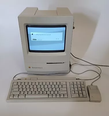 Apple Macintosh Classic II 1991 Model Number M4150 • £361.58