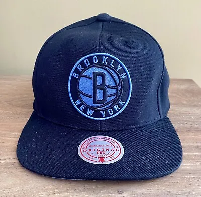 Brooklyn Nets Mitchell & Ness HIGH LIGHT Snapback Hat Black/Neon Blue • $21.95