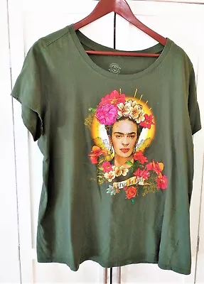 Frida Khalo Short Sleeve Dark Green Graphic Viva La Vida T Shirt 2 (XL)    EUC • $7