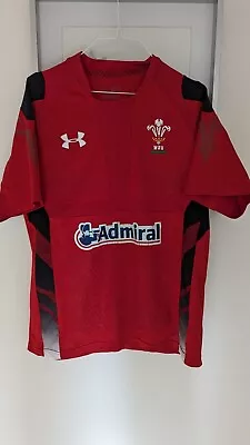 Wales Rugby Shirt Medium • £0.01