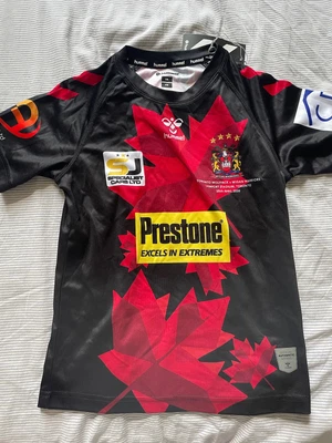 £7 • Buy Wigan Warriors Fc Shirt Size  Youth Medium