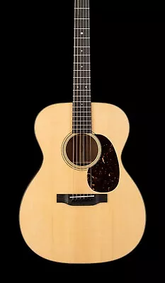 Martin 000-18 #25449 With Factory Warranty And Case! • $2799