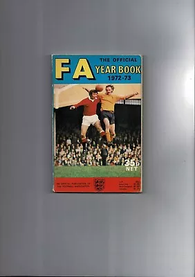 1972/73 The Official FA Year Book • £3