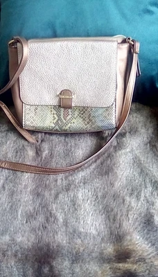 £5.50 • Buy Jane Shilton Handbag