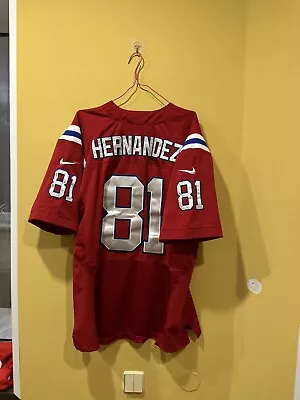 Nike AARON HERNANDEZ #81 NEW ENGLAND PATRIOTS On-Field Size 52 Football Jersey • $155