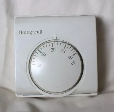 Honeywell Thermostat T6360 Central Heating Room Thermostat T6360B1028 Stat 240 V • £13