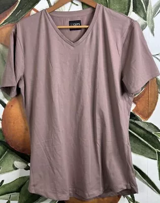 CUTS Mens Large Pink Mauve V Neck Sort Sleeve Tee Shirt Cotton New- • $22.50