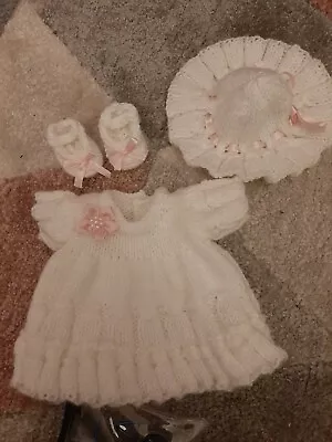 £3.20 • Buy Hand Knitted Dolls Clothes To Fit Doll 10”doll