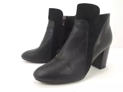 Maurices Womens Black Debbie Cut Out Ankle Boots Block Heel Back Zip Shoes  9.5 • $18.99