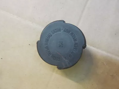 2001 - 2006 BMW E39 E46 E60 E61 E65 E53 Radiator Expansion Tank Cap 1742231  • $12