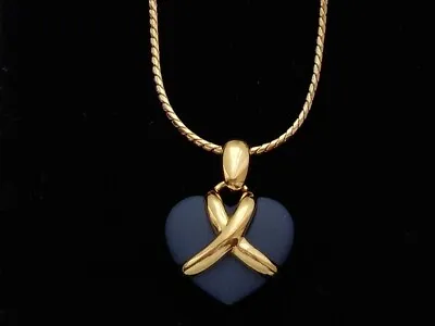 £35 • Buy Vintage Wedgwood Blue Jasperware Heart Sealed With A Kiss Gold Tone Necklace