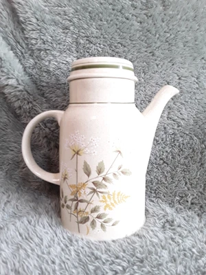 £10 • Buy Royal Doulton Coffee Pot Lambethware Will O' The Wisp  1977