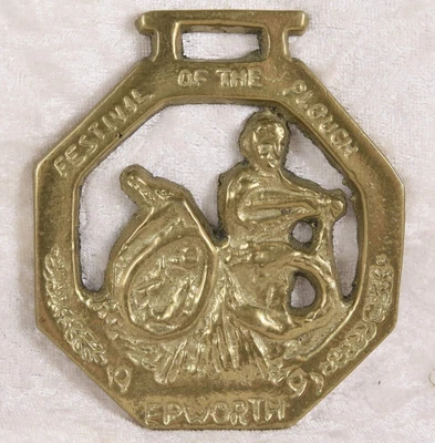 £2.50 • Buy Unbranded Horse Brass Festival Of The Plough Epworth 3.5 Inches Tall Collectable