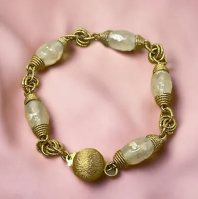 Baroque Glass Faux Pearl Beaded Bracelet Textured Gold Tone Box Clasp 7.5” Vtg • $14.99