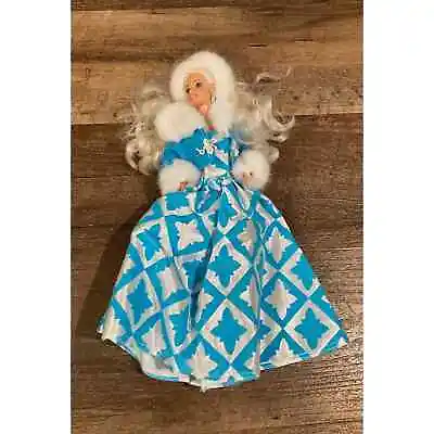 Vintage Mattel Winter Renaissance Barbie 1996 • $10