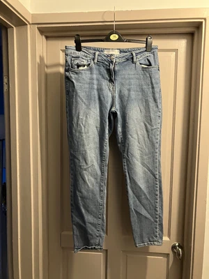 £6 • Buy Ladies Next Size 14 Relaxed Skinny Mid Rise Jeans 