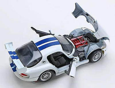 97 Dodge Viper GTS-R (GT2) (White/Blue Stripes)-(Maisto)1:18 Die Cast With Box • $68.99