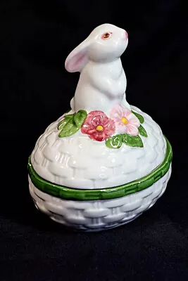 Vintage 1982 Avon Bunny Rabbit Trinket Jewelry Box Porcelain Painted In Brazil • $14.95