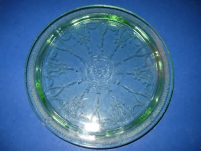 $4.94 • Buy Vintage Anchor Hocking Green Footed Uranium Glass 10  Cameo Ballerina Cake Plate