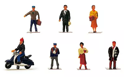 £11.45 • Buy Hornby OO Gauge Figures R7115  CITY PEOPLE  Released 2019
