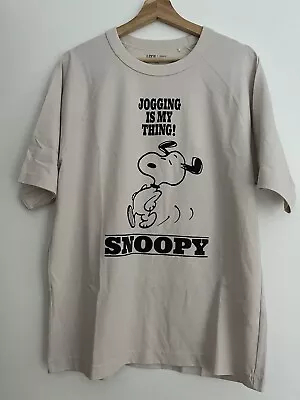 Uniqlo Men’s Peanuts Oversized Beige Snoopy Jogging Graphic T-shirt Size M • £9.99