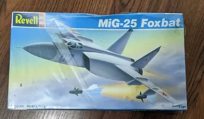 Vintage Revell Mig-25 Foxbat 1/100 Scale Plane Model Kit #4068 • $24.95