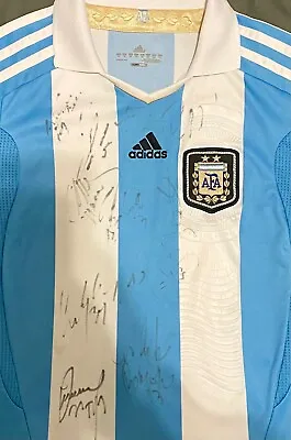 $2296.81 • Buy Authentic Lionel Messi Signed Kid's Jersey  Aguero, Tevez. Messi Poses W/ Jersey