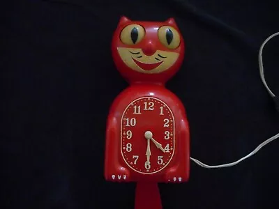 VINTAGE 1940's CHERRY RED  KIT CAT CLOCK KLOCK ALLIED MFG CO SEATTLE WASH. C-2 • $99.99