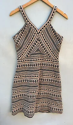 Shoshanna Dress 8 Black Beige Geometric A Line Sleeveless • $34.19