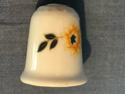 Thimble  - Coalport  Yellow Sunflower Flowers - Coalport China Thimble  • £4.99