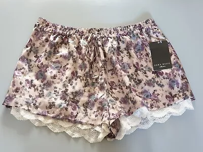 £19.12 • Buy Stunning! ZARA Floral Print Shorts Purple With Lace Trim Short Size L