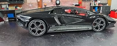 Lamborghini Countach LPI 800-4 1:18 Black Diecast Model Car Maisto Unboxed • £39.99