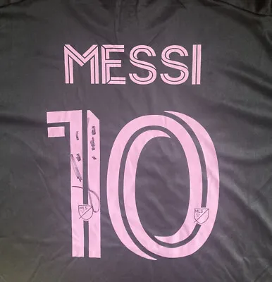 Lionel Messi #10 Hand Signed Football Shirt With COA • £450