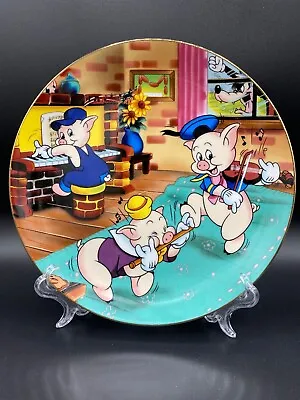 Disney By Kenleys Cartoon Classics Collectable  THREE LITTLE PIGS (1933) Plate • £9.95
