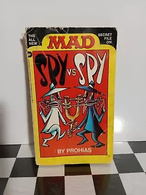 MAD'S All New Secret File On Spy Vs. Spy Warner 75¢  74-249 • $4.99