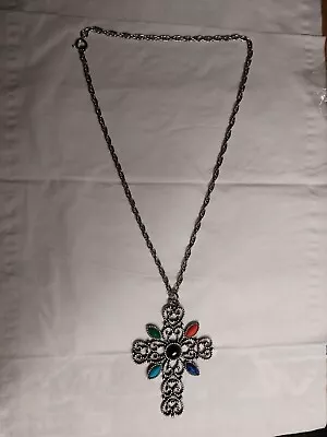 Vintage Jewelry Avon Silver Tone Chain Necklace CROSS PENDANT Faux Gemstones  • $14.99