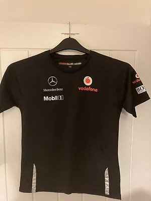 Vodafone McLaren Mercedes Official F1 T-shirt (Large Boys) • £10