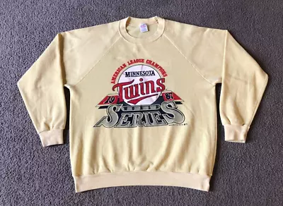 VTG Minnesota Twins Yellow 1987 World Series Champions Sweatshirt - Size Small • $23