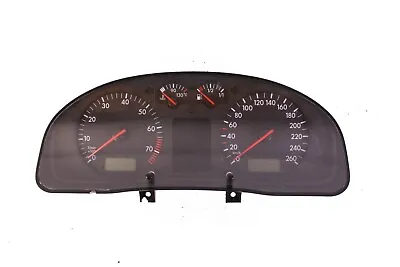 Speedometer Original VW Passat 3B B5 Petrol Instrument Cluster Speedometer 3B19890 Car • $80.95