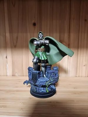 Marvel DOCTOR DOOM SMALL SCALE PAINTED STATUE BOWEN DESIGNS # 2636/4000 • $140