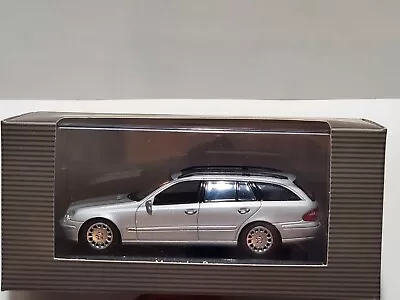 Minichamps Mercedes-Benz E Class T Model Wagon 1:43 Diecast Dealer Car Silver • $99.95