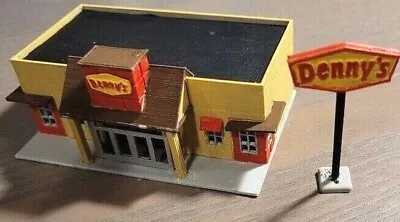 Denny's Restaurant HO Z Or N Scale Building Scenery White & Paintable! Dennys • $17.95