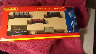 Hornby Goods Wagons Oo Gauge - Brand New Unopened 5 Wagons In Presentation Box • £15