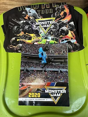 World Tour Shirt Mens 2XL Monster Jam 2020 Grave Digger & Souvenir Year Book! • $34.99