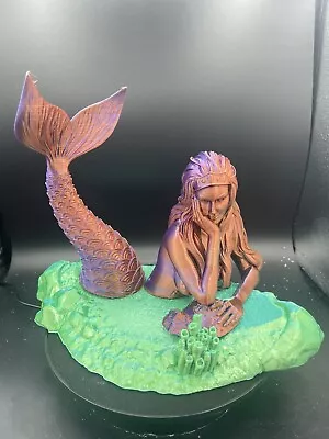 Mermaid Sculpture! • $26