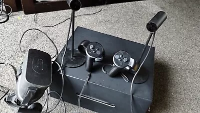 Oculus Rift Virtual Reality VR Headset (CV1)  + Touch Controllers - Well Used • £110
